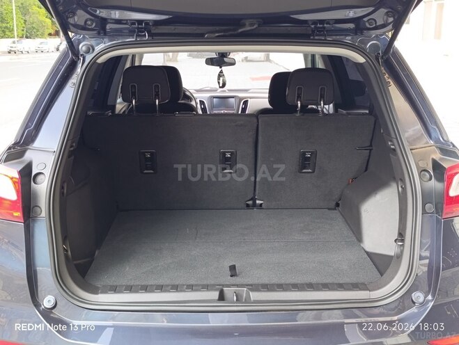 Chevrolet Equinox-8