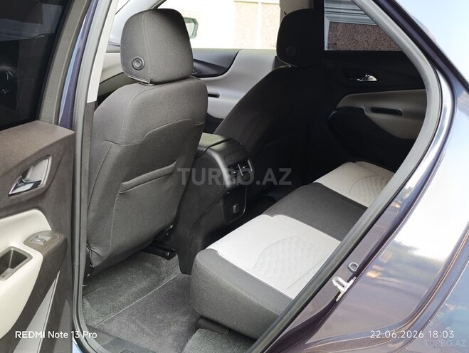 Chevrolet Equinox-7