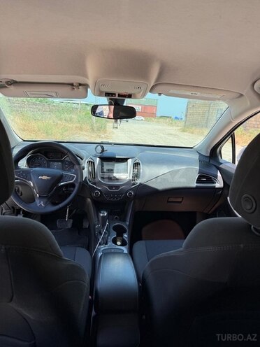 Chevrolet Cruze-4