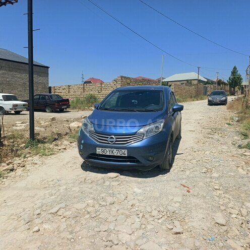 Nissan Note-1