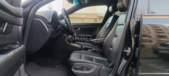 Audi A4-13