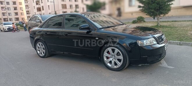 Audi A4-18