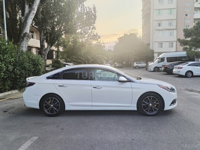 Hyundai Sonata-21