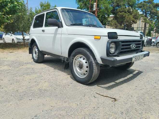 LADA (VAZ) Niva-4