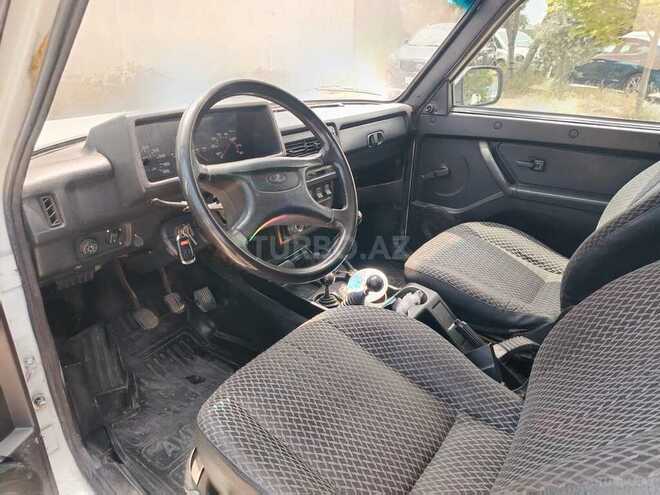 LADA (VAZ) Niva-13