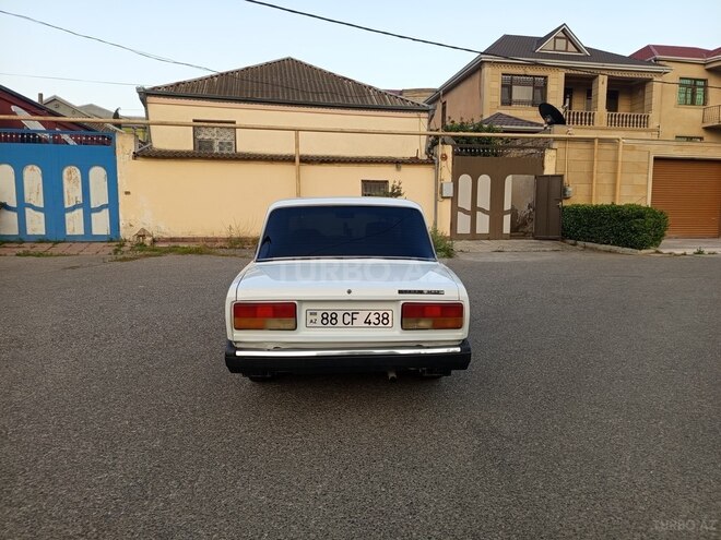 LADA (VAZ) 2107-8