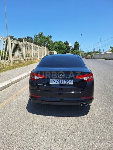 Kia Optima-2