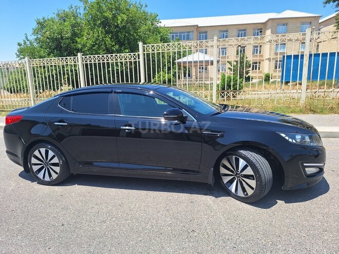 Kia Optima-3