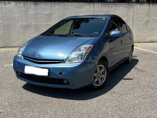 Toyota Prius-4