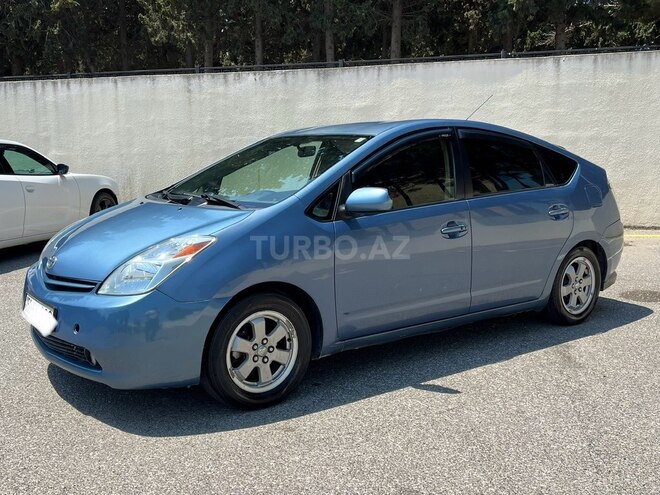 Toyota Prius-8