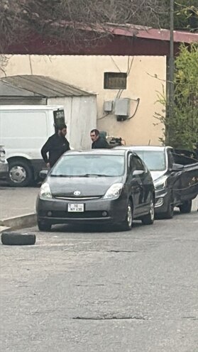 Toyota Prius-5