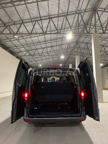 Mercedes Vito 121-11
