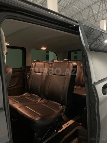 Mercedes Vito 121-13