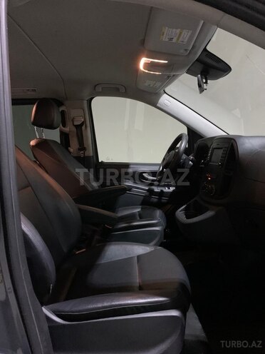 Mercedes Vito 121-15