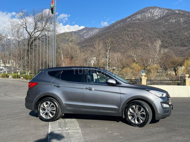 Hyundai Santa Fe-3