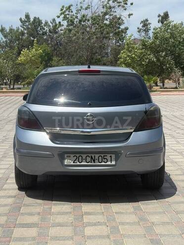 Opel Astra-2