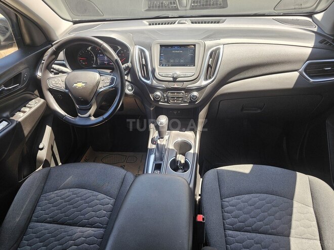 Chevrolet Equinox-8