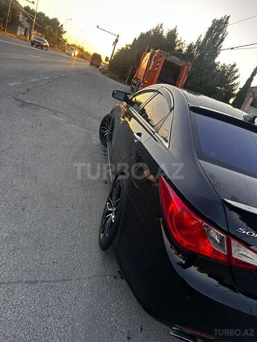 Hyundai Sonata-10
