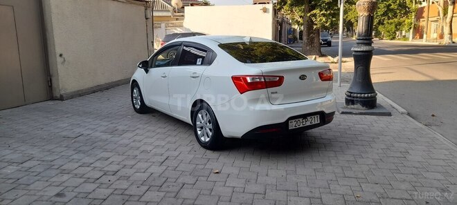 Kia Rio-18