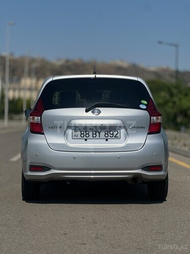 Nissan Note-3