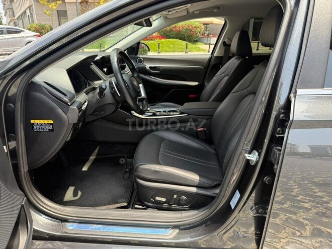 Hyundai Sonata-7