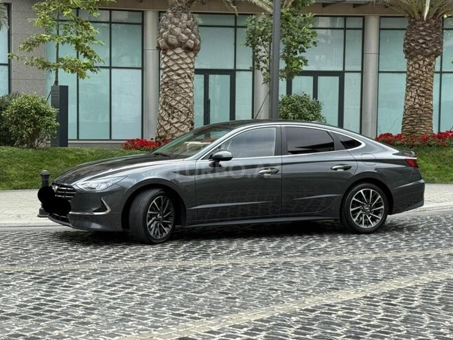 Hyundai Sonata-14