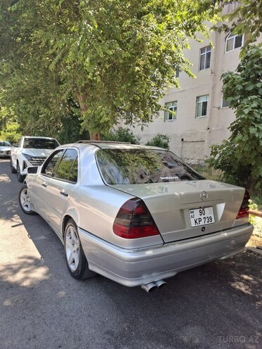 Mercedes C 240-2