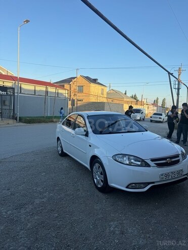 Daewoo Gentra-3