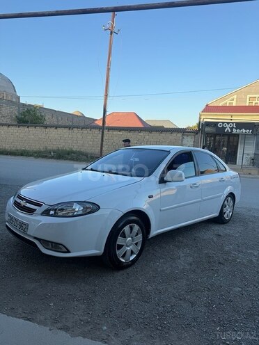 Daewoo Gentra-2