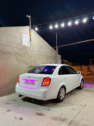 Daewoo Gentra-4
