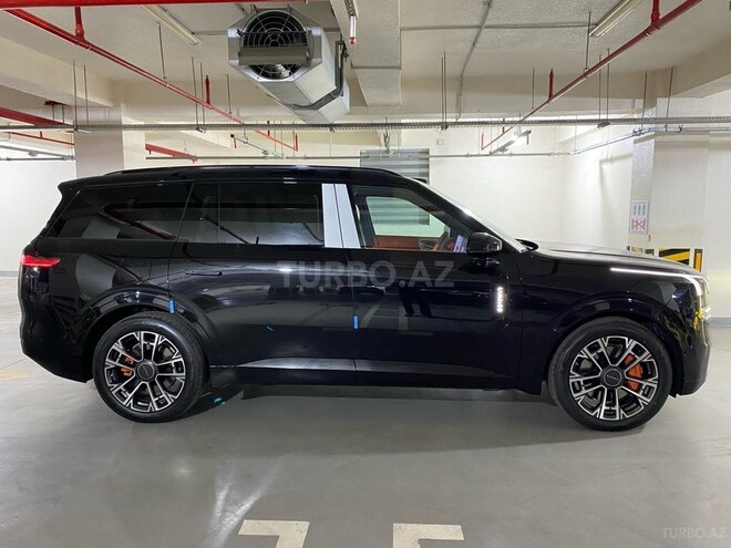 Lynk & Co 900-4