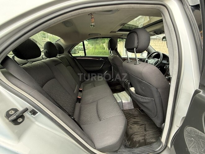 Mercedes C 200-7