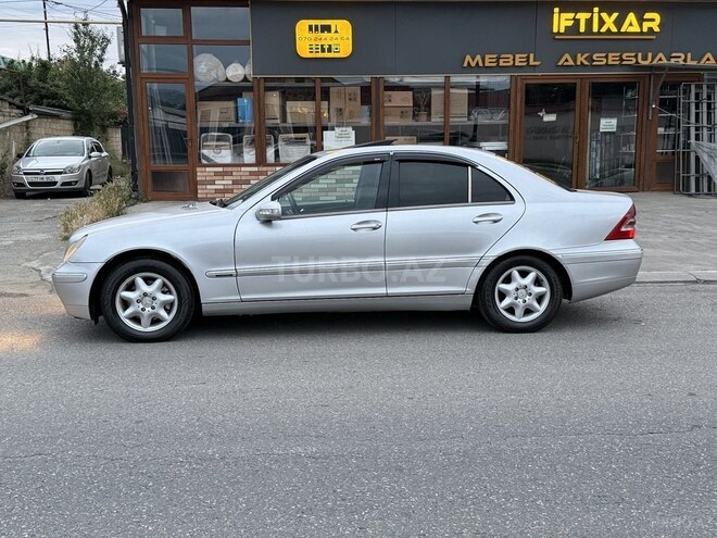 Mercedes C 200-3