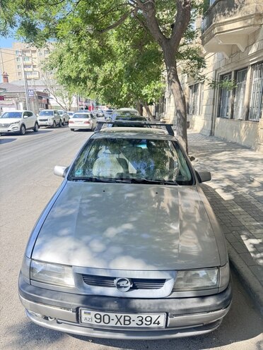 Opel Vectra-2