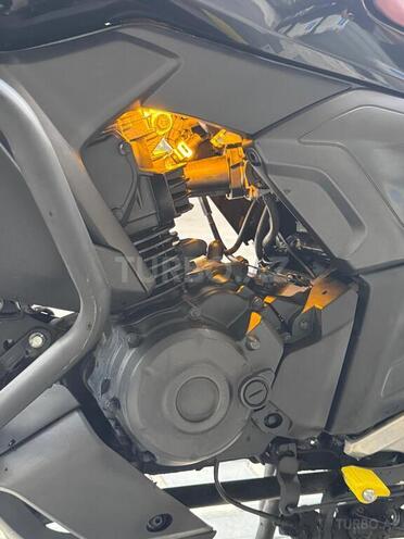 Yamaha FZ-S FI Deluxe-6
