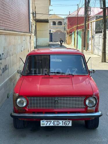 LADA (VAZ) 21011-1