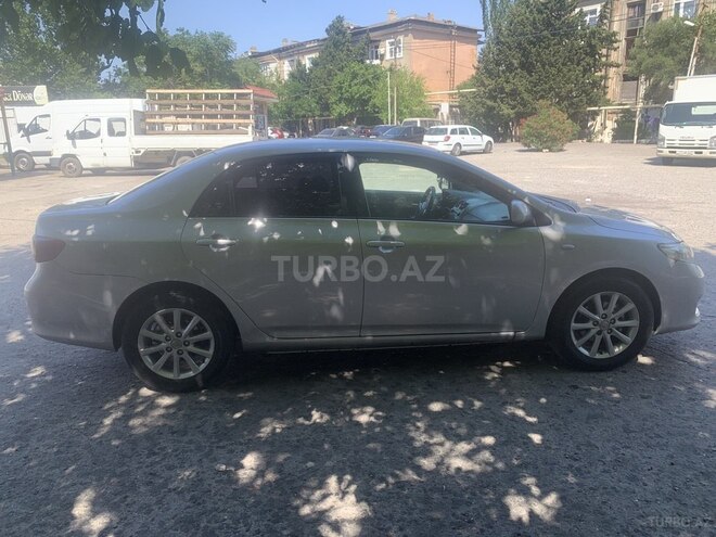 Toyota Corolla-4