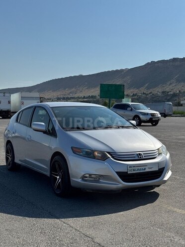 Honda Insight-3