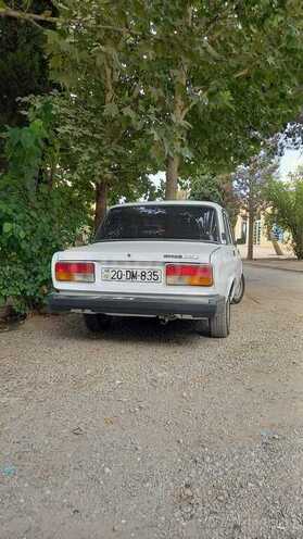 LADA (VAZ) 2107-2