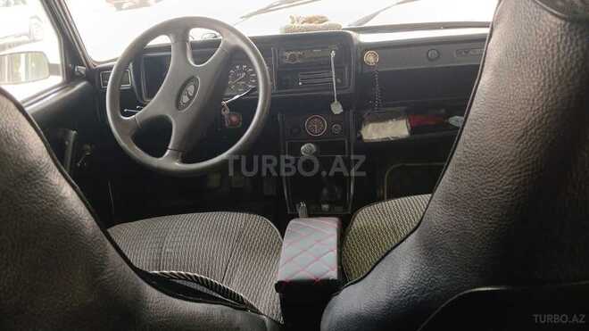 LADA (VAZ) 2107-4