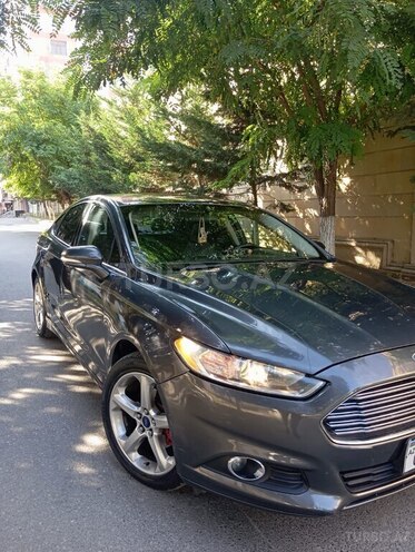 Ford Fusion (North America)-4