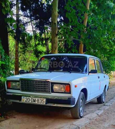 LADA (VAZ) 2107-1