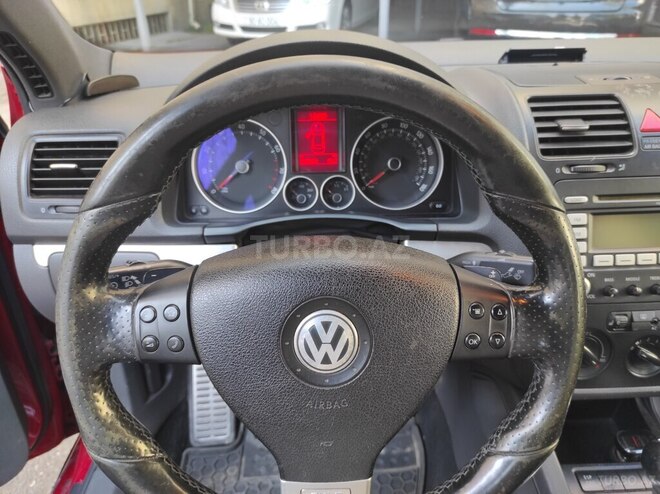 Volkswagen Jetta-7