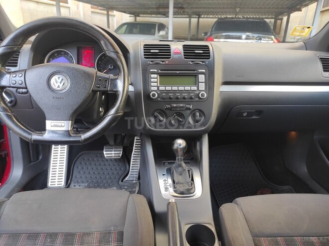 Volkswagen Jetta-8
