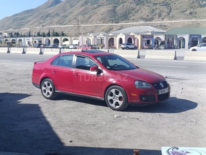 Volkswagen Jetta-11