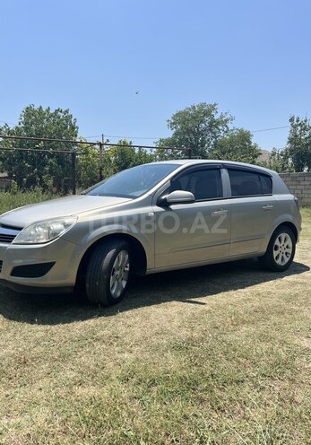 Opel Astra-4