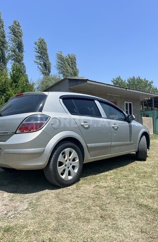 Opel Astra-3