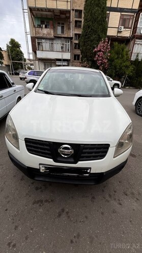 Nissan Qashqai-1