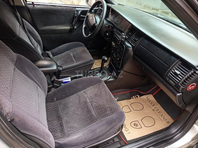 Opel Vectra-18