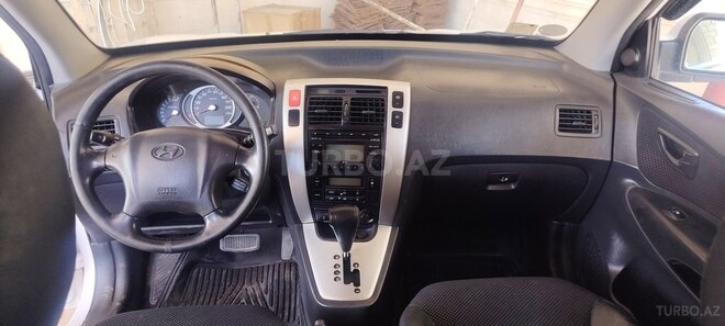 Hyundai Tucson-11